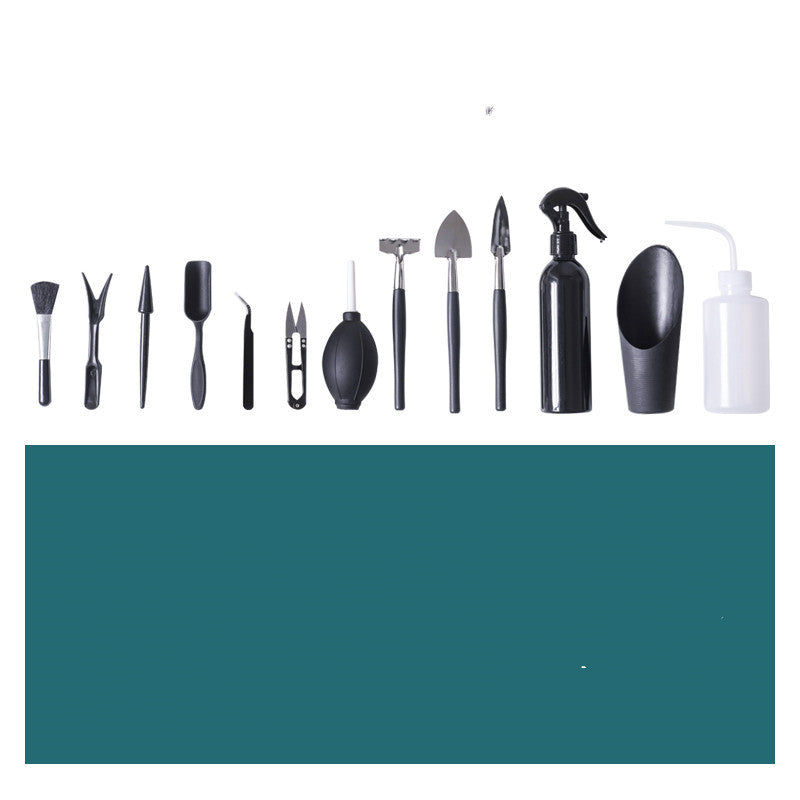 Essential Gardening Tool Set